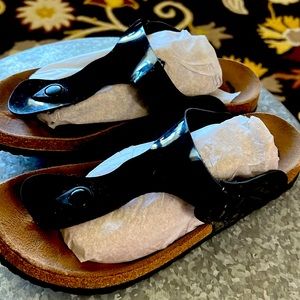 Koah size 39 Black Patient Leather